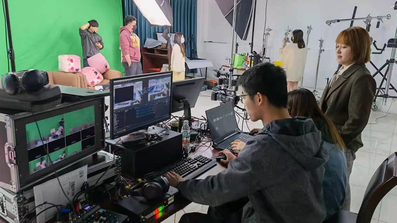 TVC广告片群演招募：揭秘幕后那些事儿